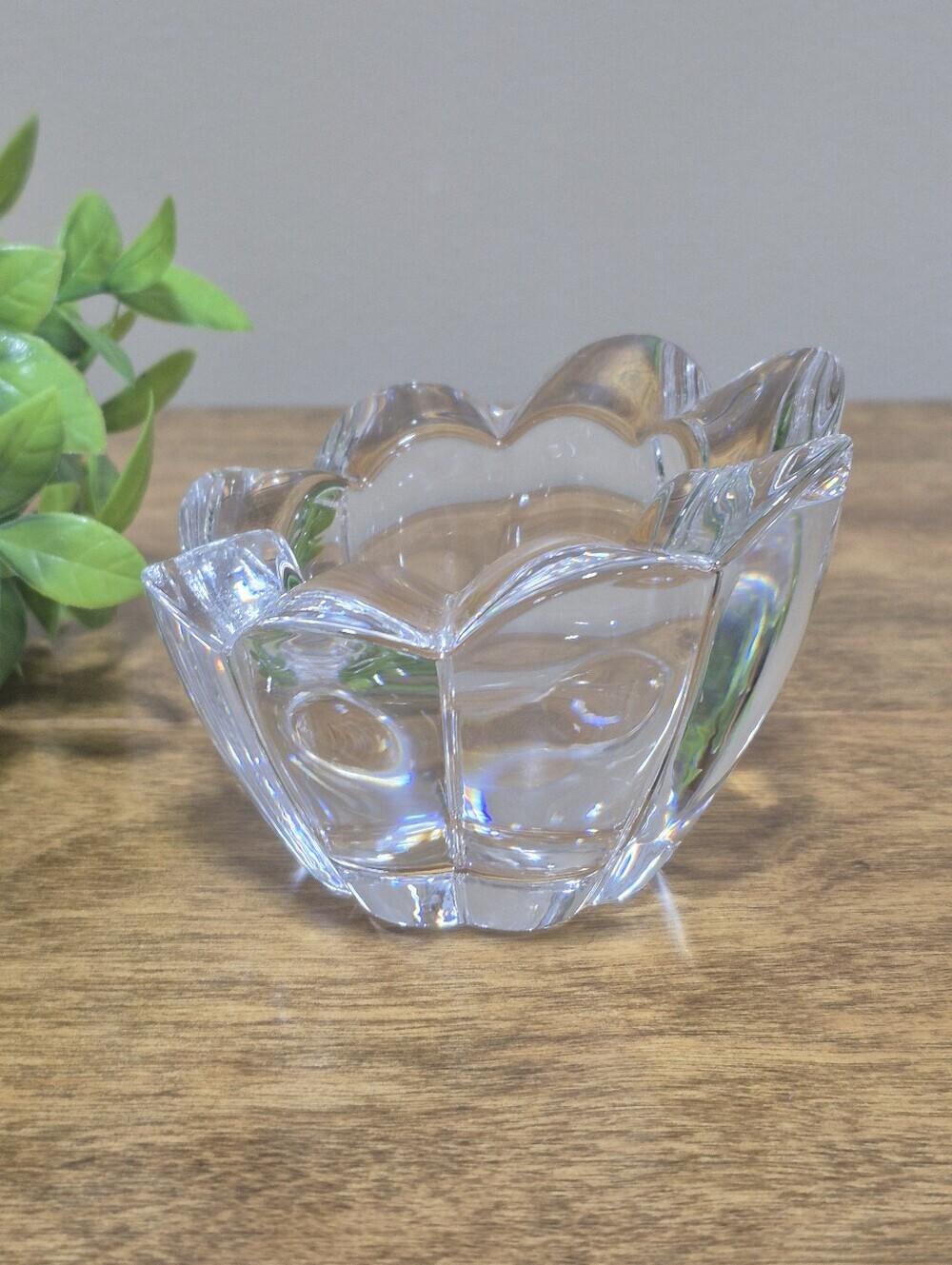 VINTAGE Fiore Clear Crystal Glass Floral High Low Shaped Candleholder